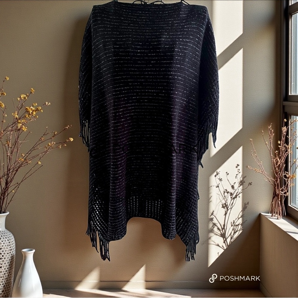 💖 Black Fringed Poncho with Silver Metallic Thread Detailing 💖